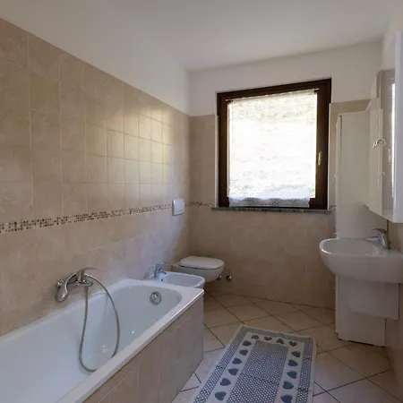 La Maison De L'adret Saint-Pierre