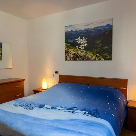 La Maison De L'adret * Saint-Pierre