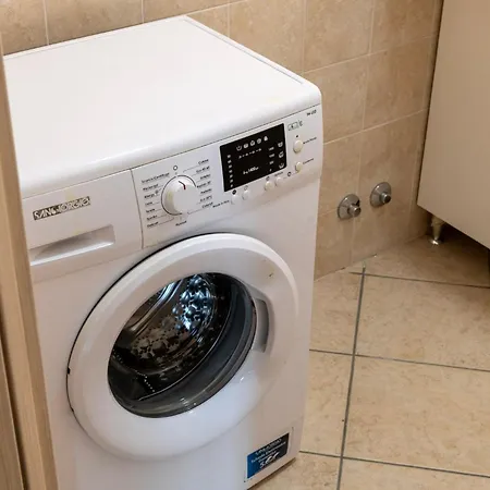 La Maison De L'adret